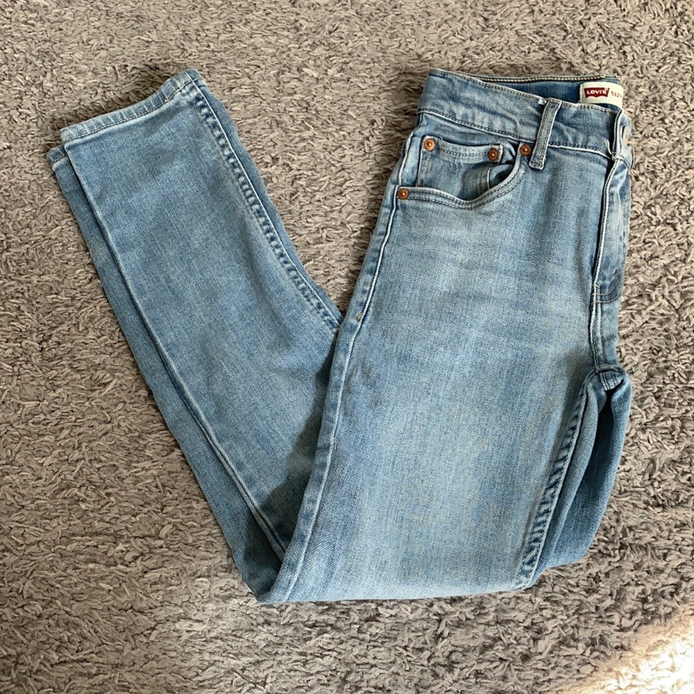 Super cute girls size 12 Levi jeans.